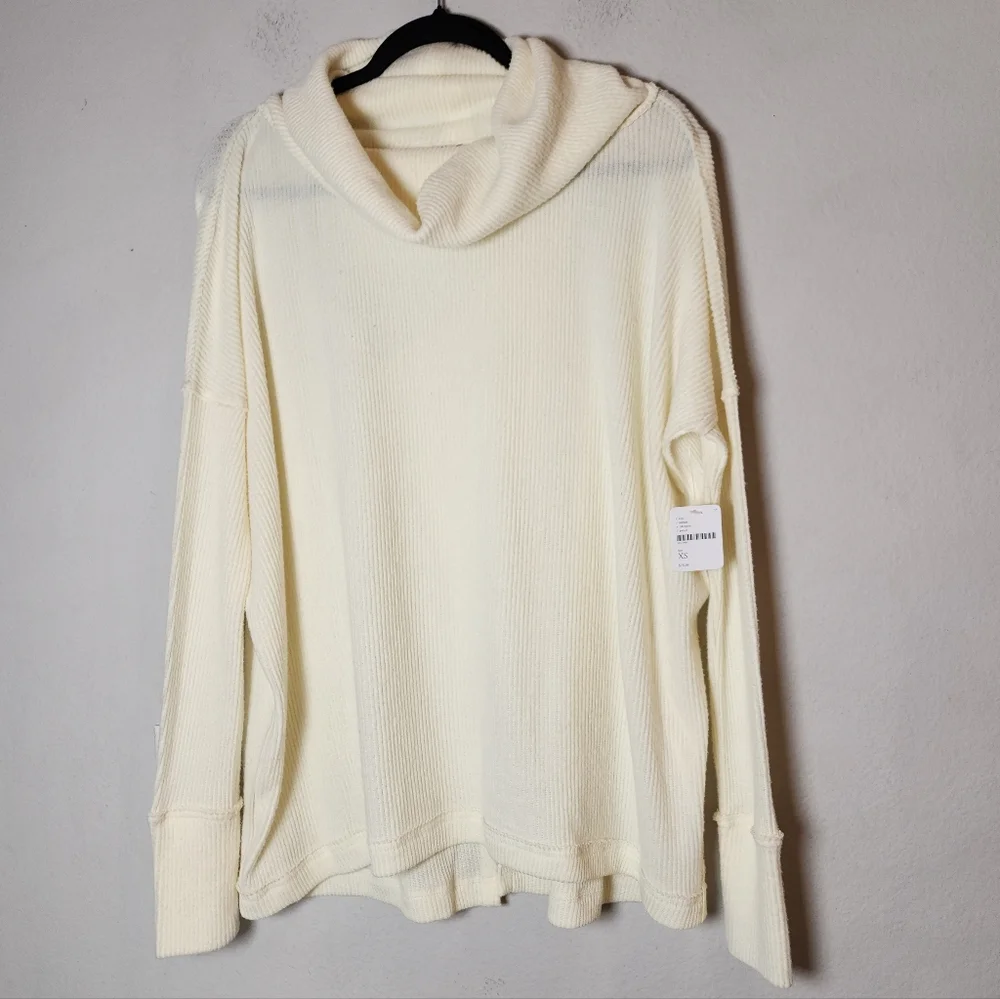 NWT We The Free‎ Split Back Juicy Ribbed Cream Cowl Sweater Oversized Size XS